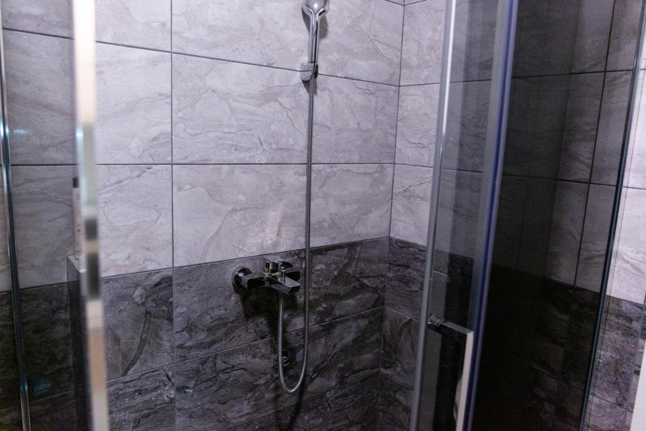 Spa Apartment Nalis Ni Buitenkant foto